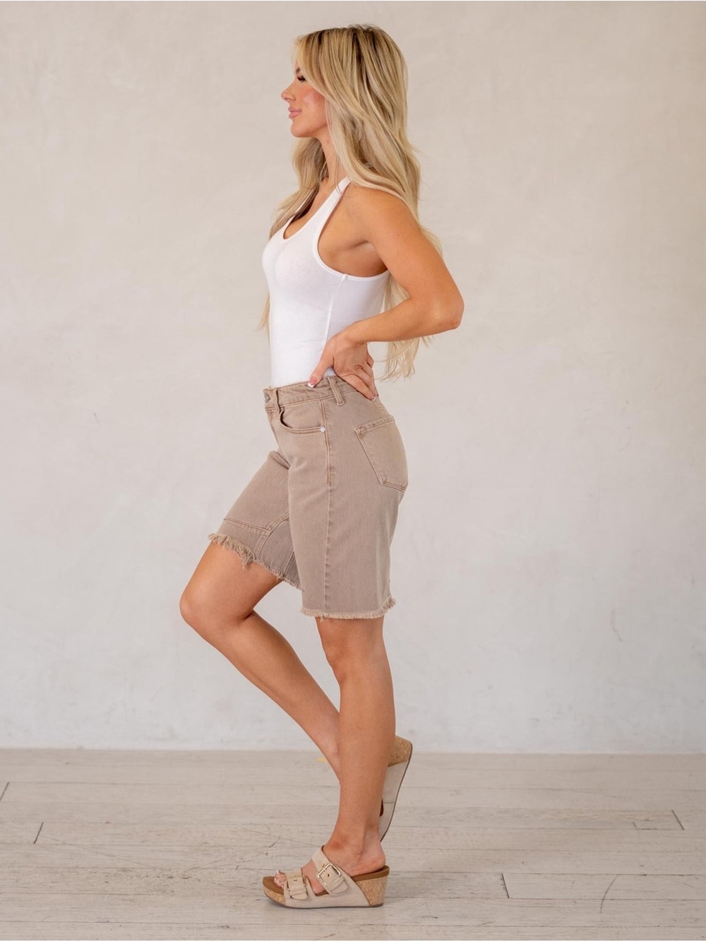 Women’s KanCan Rosanne High Rise Barrel Fit Bermuda Shorts Size 30 - Picture 4 of 12